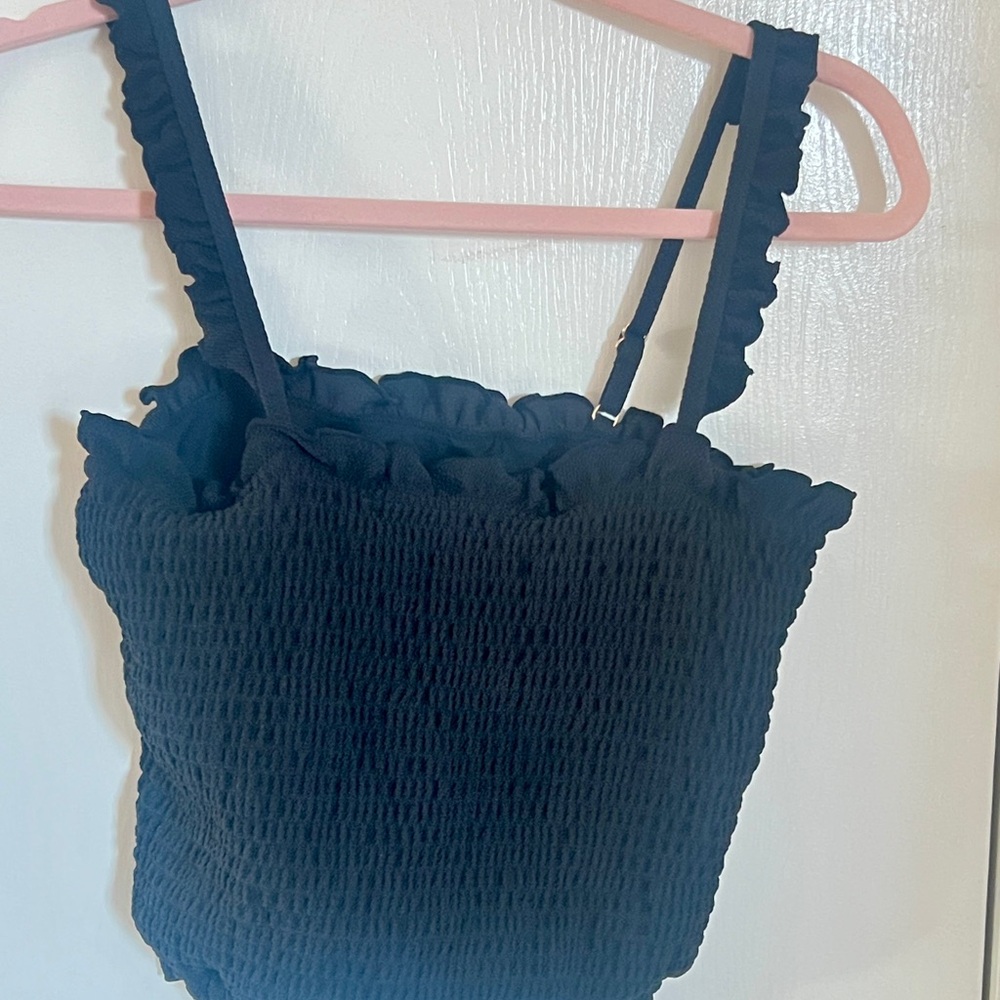 Black Ruffled Tank Top Down East NWT